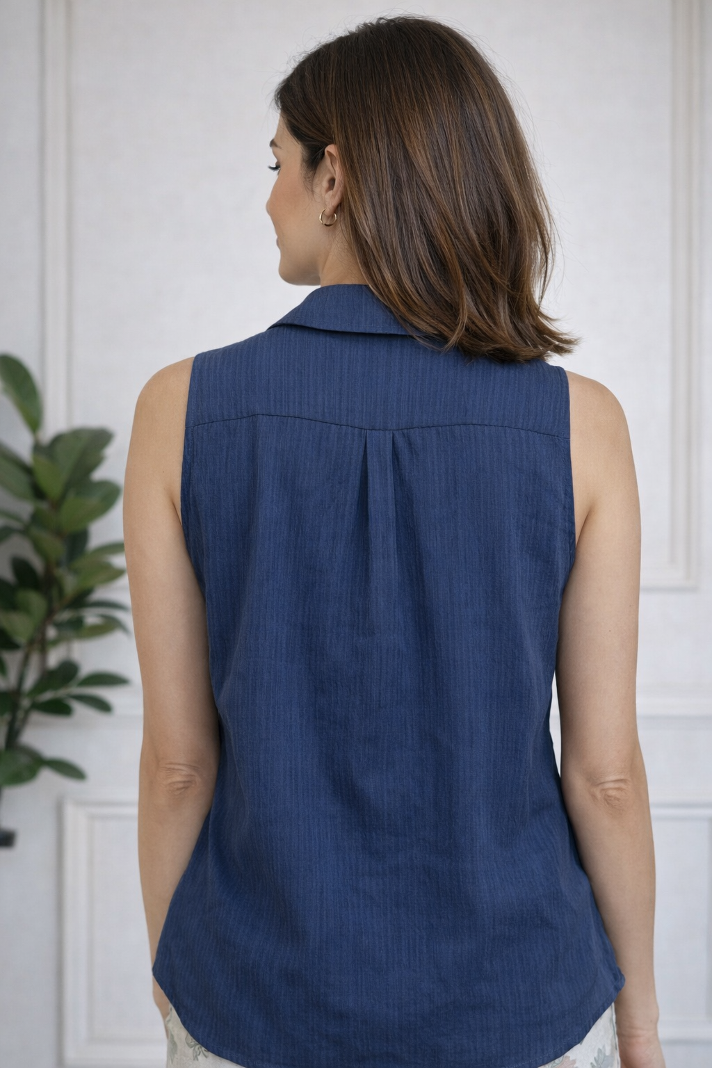 Sleeveless Collared Blouse Navy | FRANSA