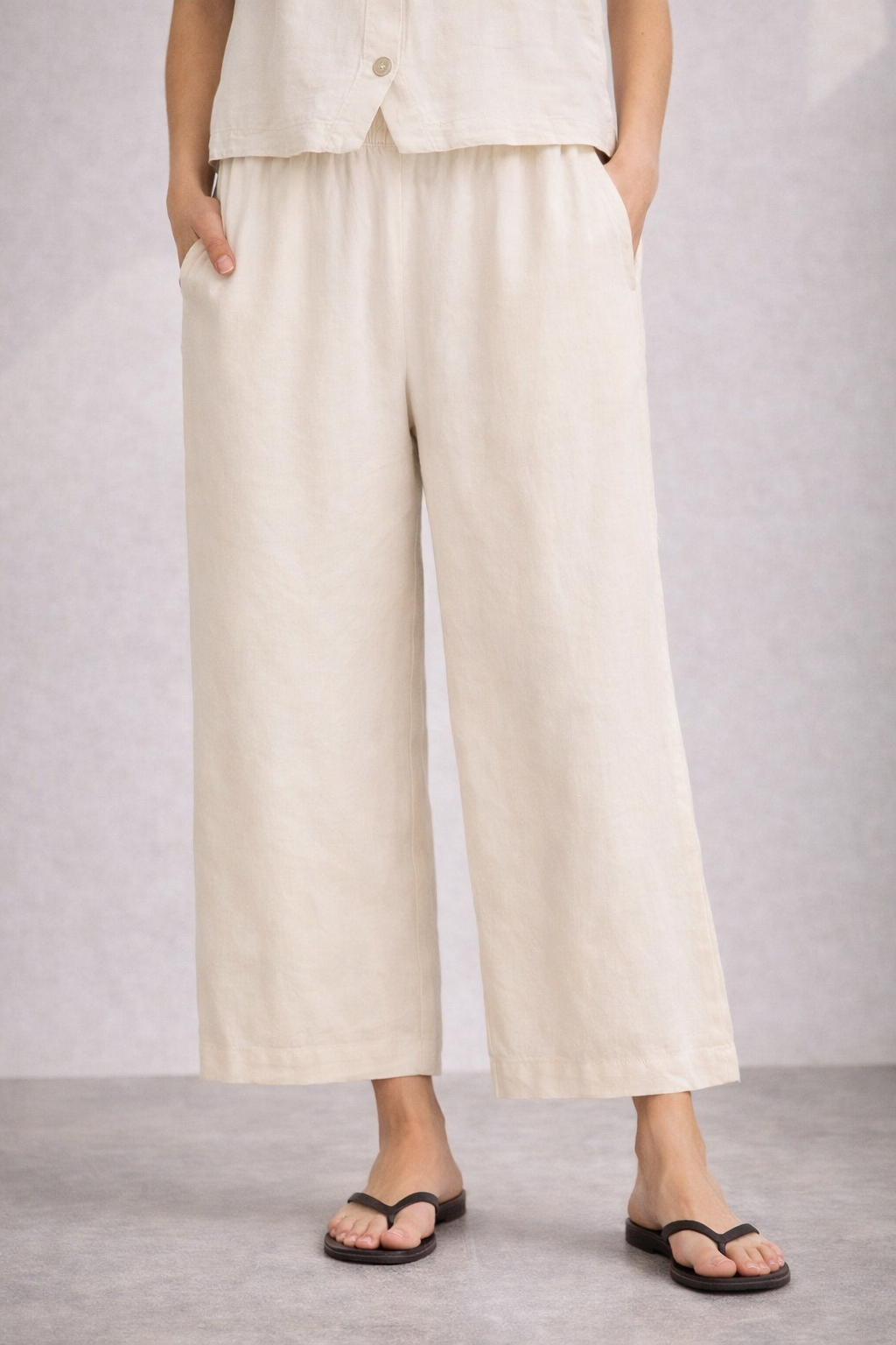Lightweight Linen Blend Capris Natural | b.young