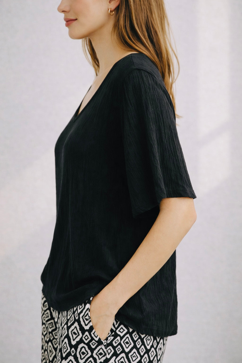Short Sleeve Crepe Lightweight & Flowy Top | Blue or Black