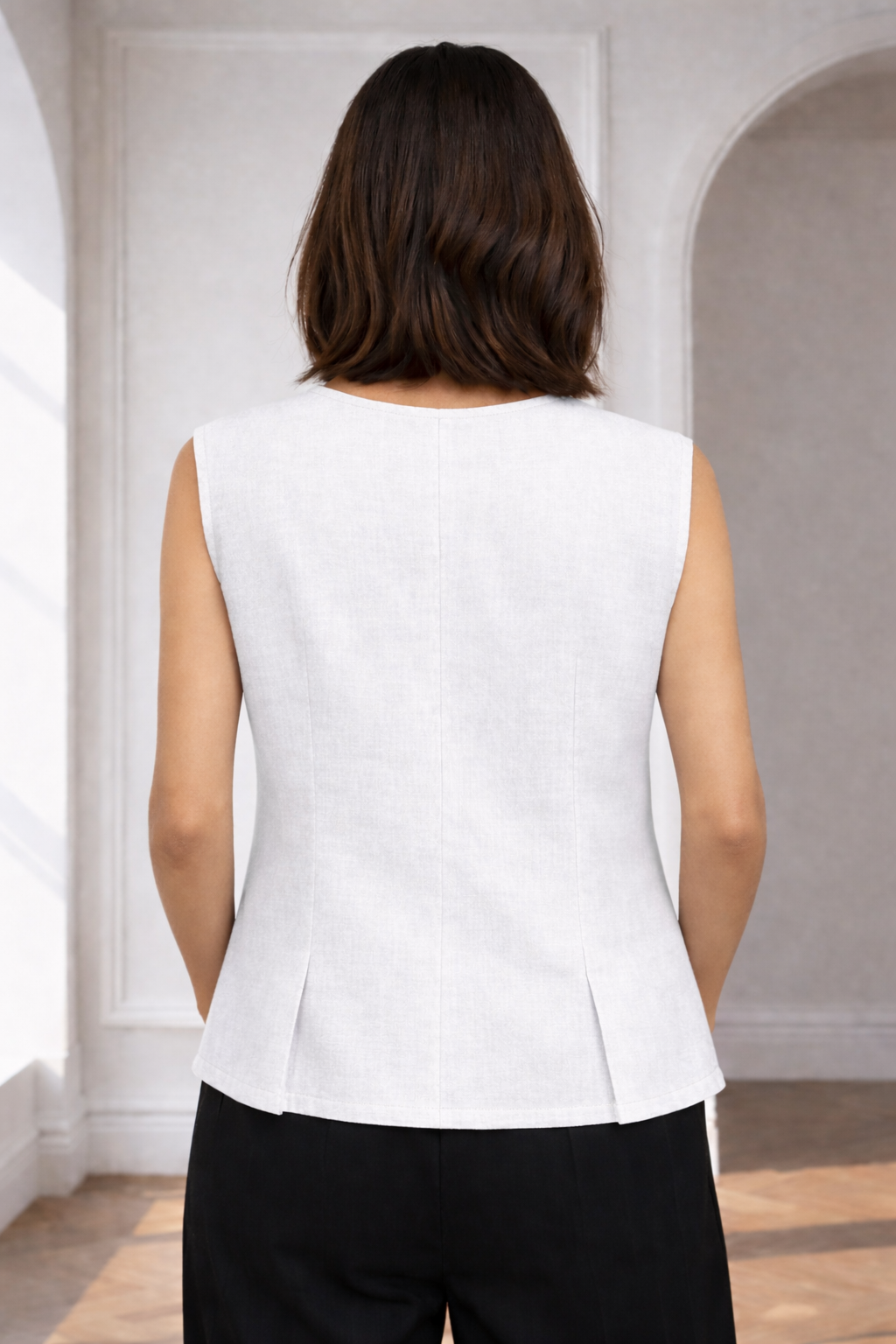 White European Linen Blend Sleeveless Button Front Top – Flattering A-Line Fit | Lightweight Summer Layer (Copy)