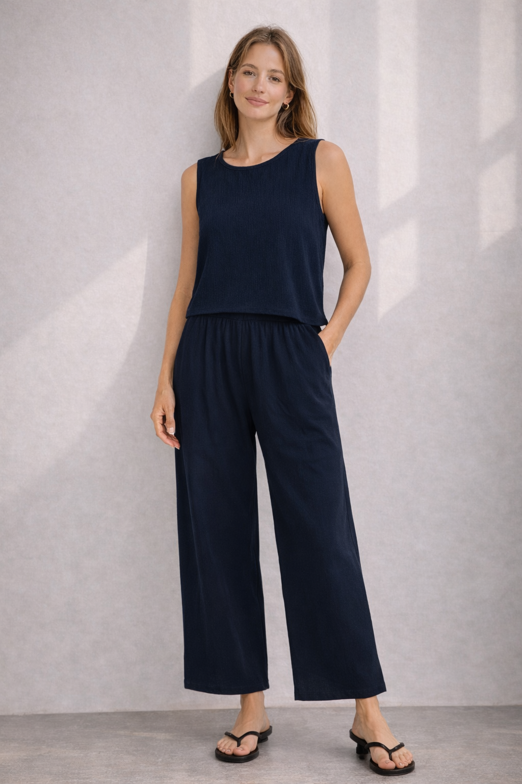 Lightweight Linen Blend Capris Navy | b.young