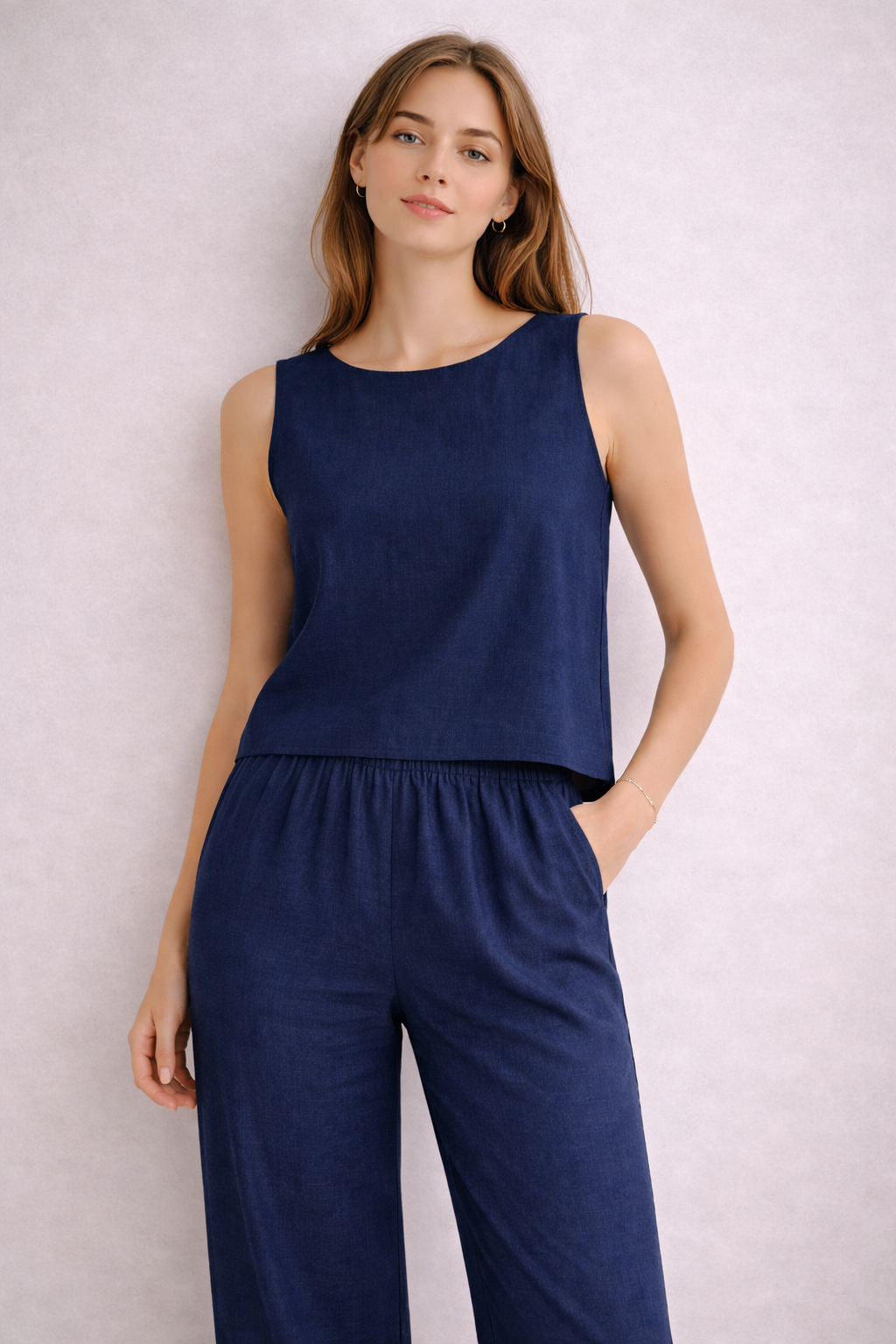 Lightweight Linen Blend Capris Navy | b.young