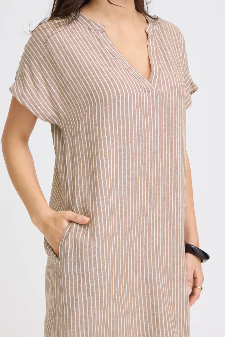Linen Blend Shift Dress | b.young